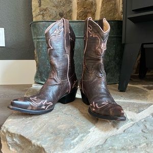 Old Gringo mid calf Cowgirl Boots.